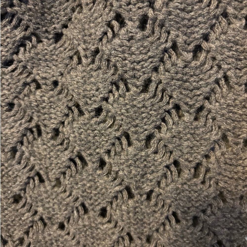 Via Spiga Infinity scarf. - Picture 3 of 3